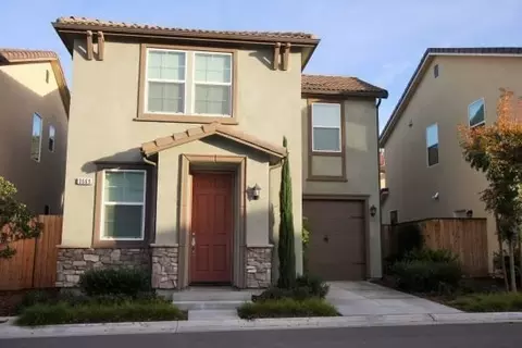 3669 Richmond Ave, Clovis, CA 93619 photo 1