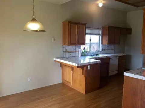 1872 Indianapolis Ave, Clovis, CA 93611 photo 3