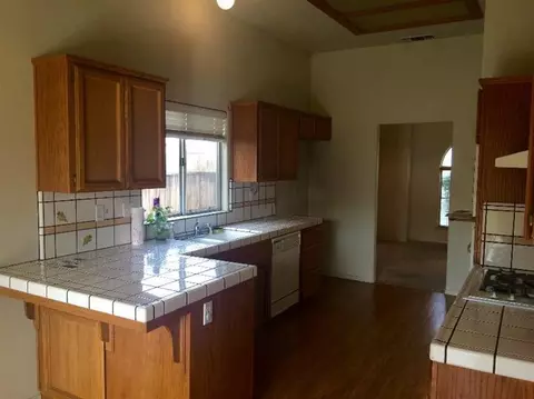 1872 Indianapolis Ave, Clovis, CA 93611 photo 4