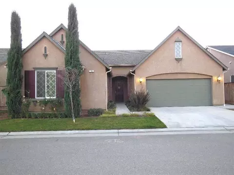1764 N Mcpherson Ln, Clovis, CA 93619 photo 1