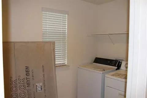 1348 Apple Ct, Madera, CA 93638 photo 7