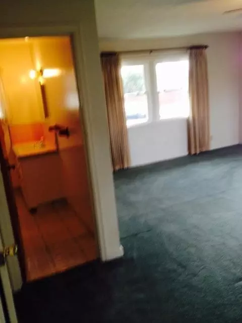 589 S 8th St, Kerman, CA 93630 photo 9