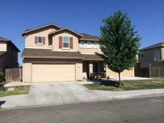 141 Pine St, Chowchilla, CA 93610 photo 1