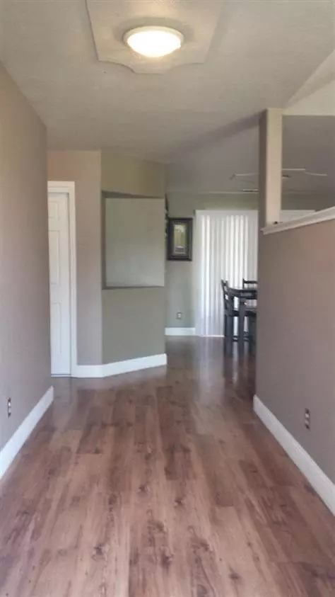 974 Arthur Ct, Madera, CA 93637 photo 3