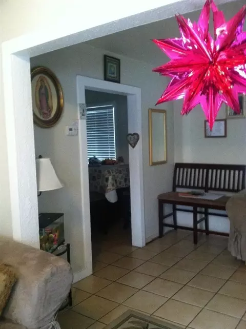 435 4th St, Chowchilla, CA 93610 photo 7