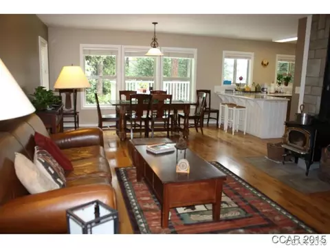 823 Yuroc Dr, Dorrington, CA 95223 photo 6