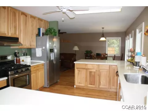 823 Yuroc Dr, Dorrington, CA 95223 photo 4