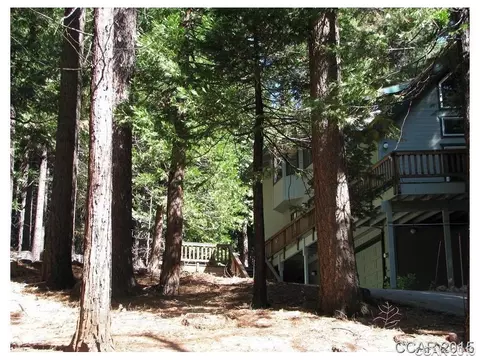 1421 Karock Rd, Dorrington, CA 95223 photo 3