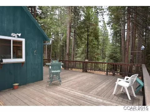 1822 Stanislaus Dr, Arnold, CA 95223 photo 2
