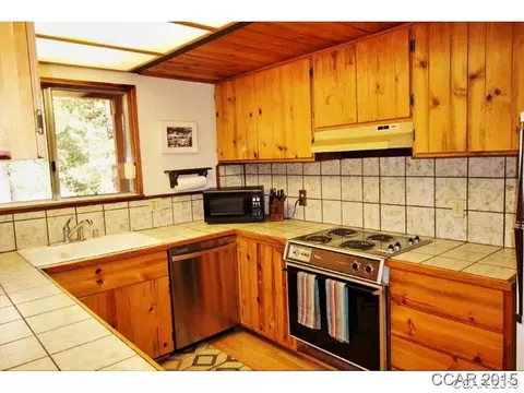2028 Jerrilyn Dr, Arnold, CA 95223 photo 5