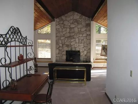 870 Larkspur, Murphys, CA 95247 photo 4