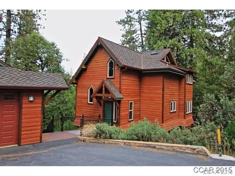 2384 Grenoble Dr, Arnold, CA 95223 photo 2