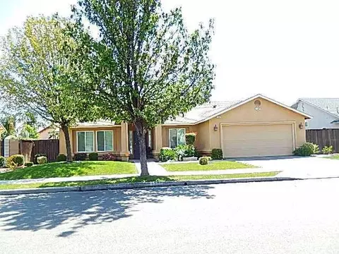 2434 Lighthouse Dr, Madera, CA 93637 photo 1