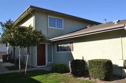2302 Peach Ave #3, Clovis, CA 93612 photo 1
