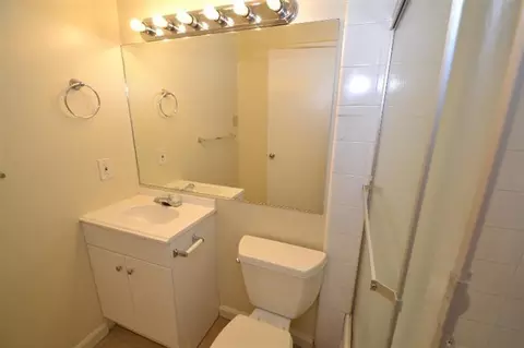 2302 Peach Ave #3, Clovis, CA 93612 photo 8
