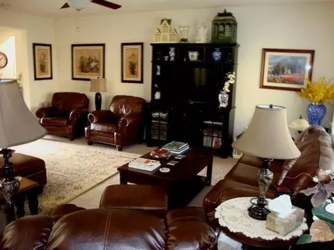 4015 Richmond Ave, Clovis, CA 93619 photo 9