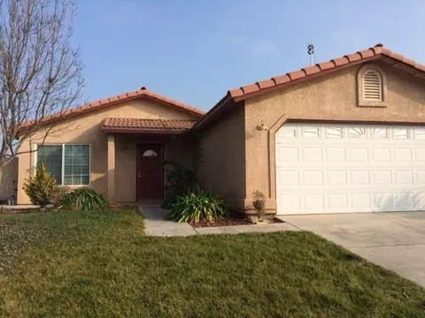 134 Dana, Planada, CA 95365 photo 1