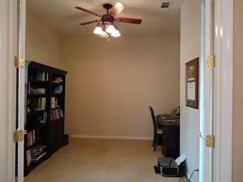 1865 Lester Ave, Clovis, CA 93619 photo 5