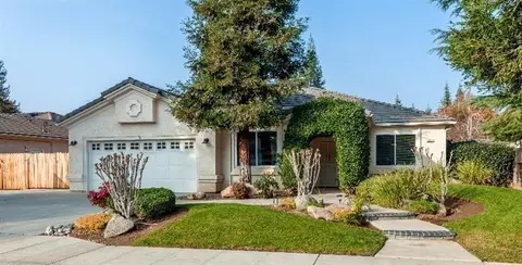 2333 Sierra Madre Ave, Clovis, CA 93611 photo 1