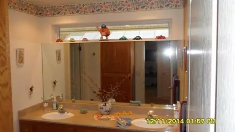 428 E Lacrosse Ave, Fowler, CA 93625 photo 9