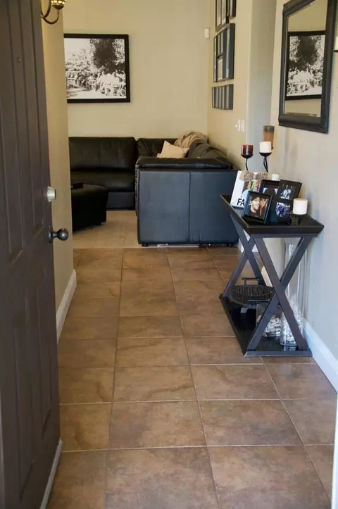 2764 Celeste Ave, Clovis, CA 93611 photo 3
