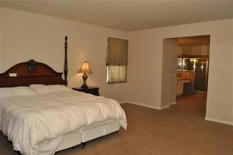 2432 Filbert Ave, Clovis, CA 93611 photo 9