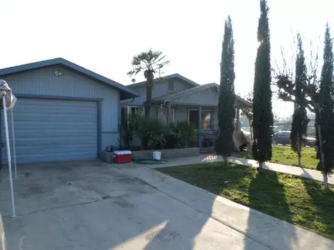 29310 Paradise Ct, Madera, CA 93638 photo 1