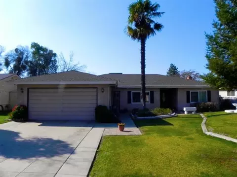 404 N Granada Dr, Madera, CA 93637 photo 1