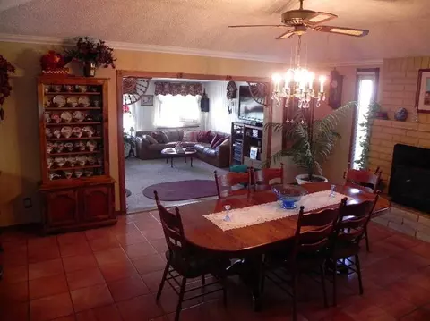 404 N Granada Dr, Madera, CA 93637 photo 10
