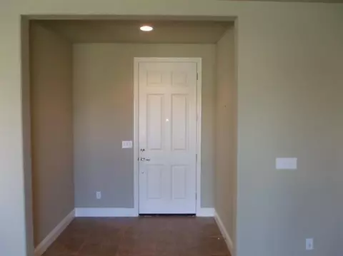 3287 Bellaire Ave, Clovis, CA 93619 photo 5