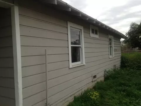 229 E St, Fresno, CA 93706 photo 3