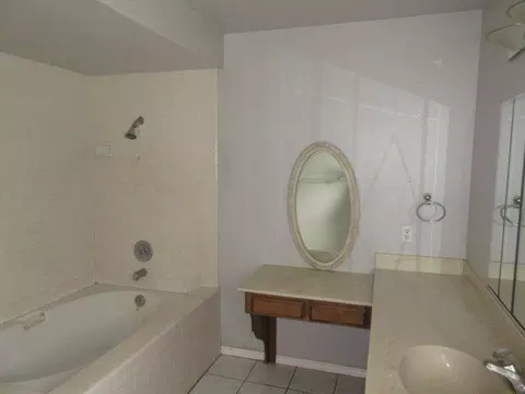 1606 Buckingham Ave, Clovis, CA 93611 photo 6