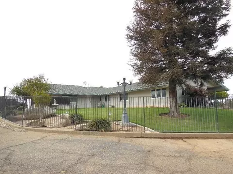6324 E Appaloosa Ave, Clovis, CA 93619 photo 1
