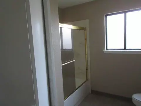 1395 Dakota Ave, Clovis, CA 93612 photo 8