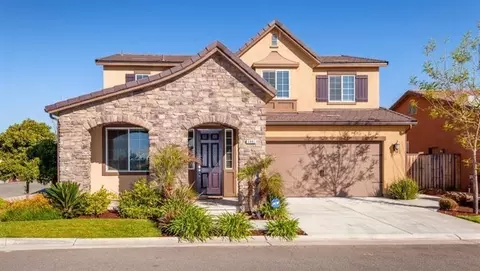 3907 Chessa Ln, Clovis, CA 93619 photo 1