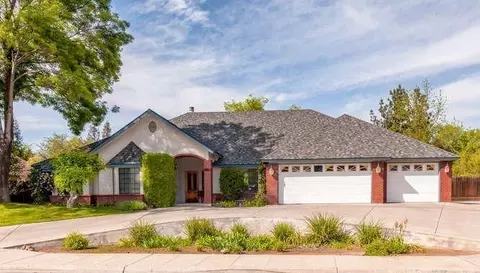 2563 Richert Ave, Clovis, CA 93611 photo 1