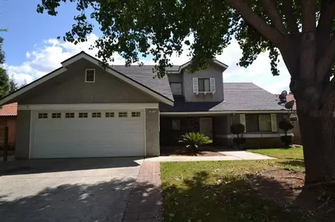 2063 E Fallbrook Ave, Fresno, CA 93720 photo 1