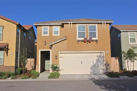 1544 Mosaic Way, Clovis, CA 93619 photo 1