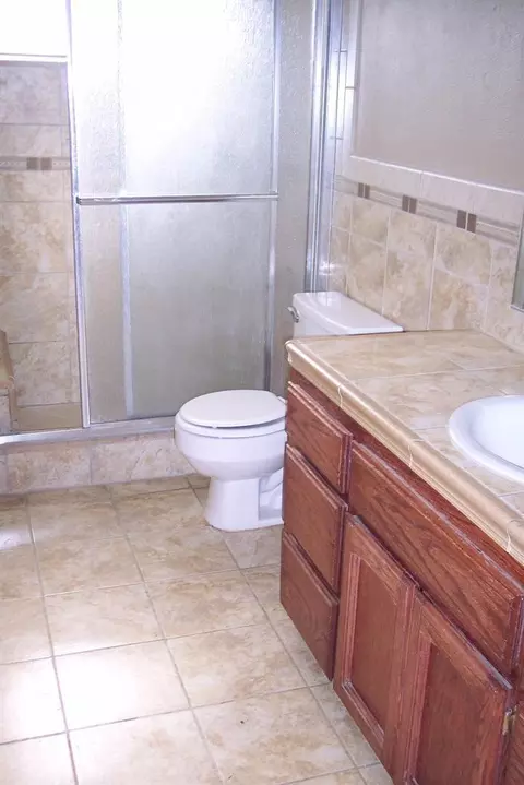 25732 Tanforan Dr, Madera, CA 93638 photo 4