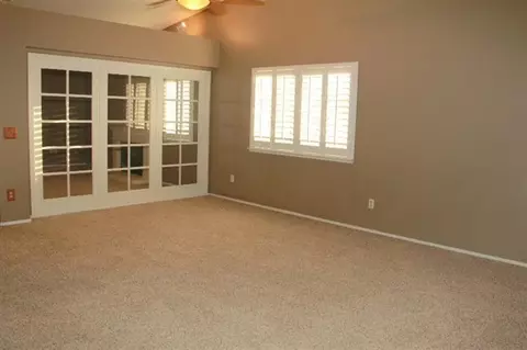 281 Greystone Cir, Lemoore, CA 93245 photo 9