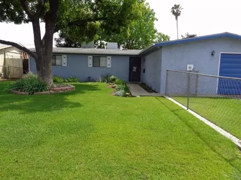 46 Rall Ave, Clovis, CA 93612 photo 4