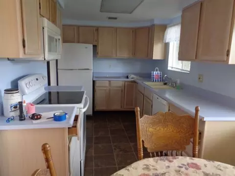 46 Rall Ave, Clovis, CA 93612 photo 8