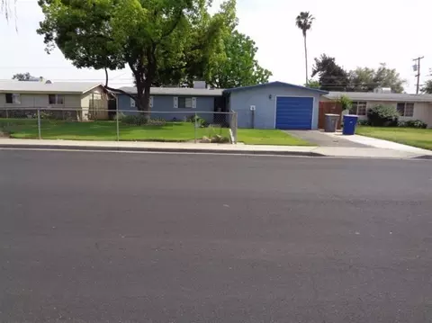 46 Rall Ave, Clovis, CA 93612 photo 1