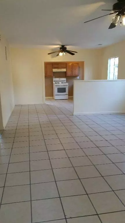 219 E Central Ave, Madera, CA 93638 photo 4