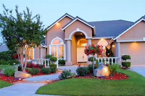2550 Deauville Cir, Clovis, CA 93619 photo 2