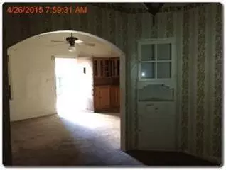 129 E Central Ave, Madera, CA 93638 photo 2