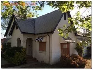 129 E Central Ave, Madera, CA 93638 photo 1
