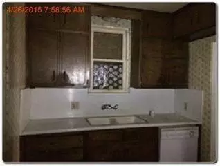 129 E Central Ave, Madera, CA 93638 photo 6
