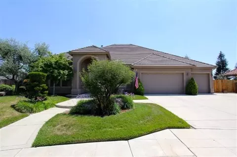 2572 Trenton Ave, Clovis, CA 93619 photo 1