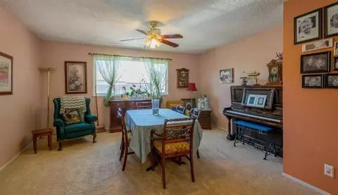1827 Mitchell Ave, Clovis, CA 93611 photo 4